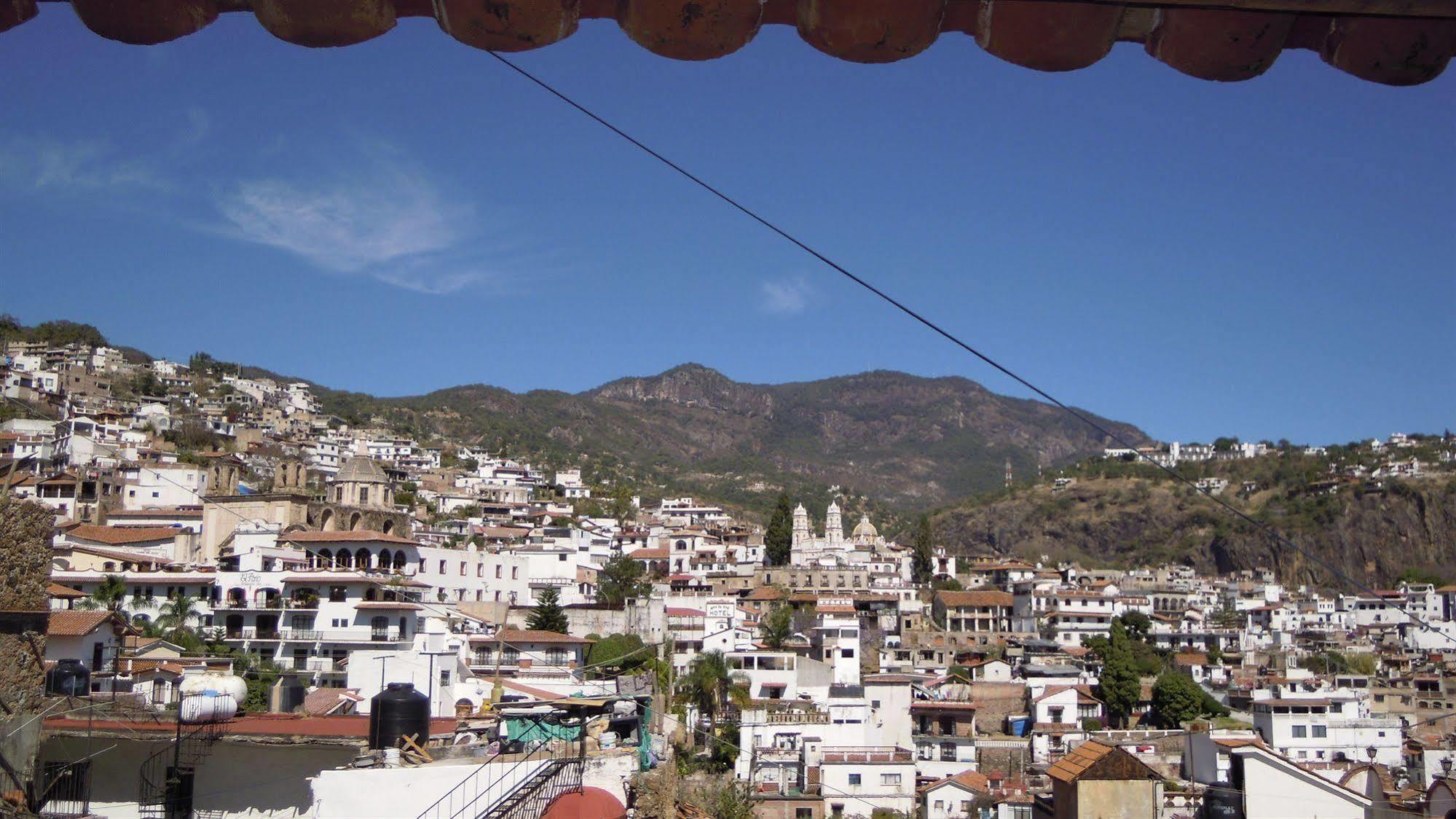 Hotel La Casa Del Laurel Taxco de Alarcon Exterior foto