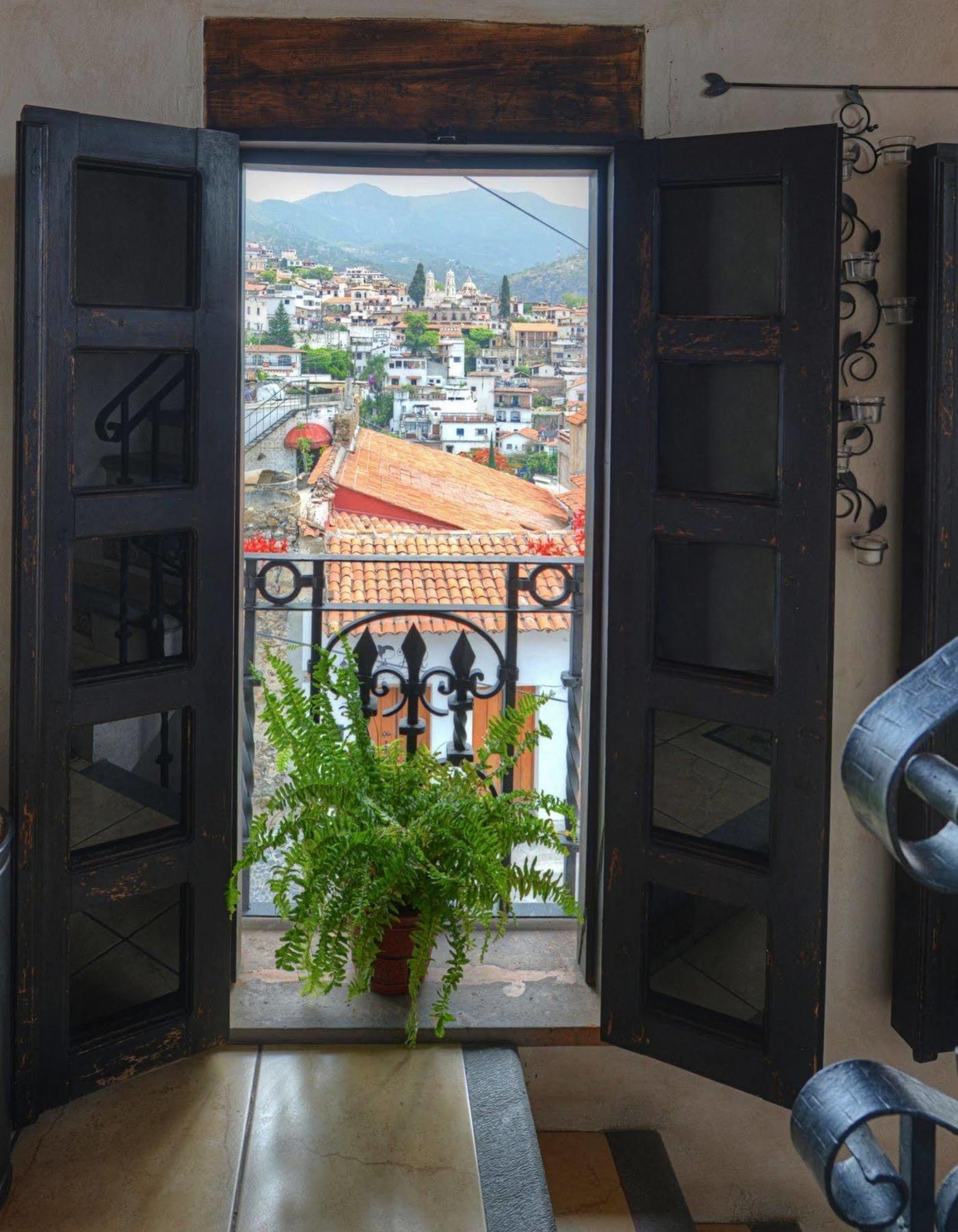 Hotel La Casa Del Laurel Taxco de Alarcon Exterior foto